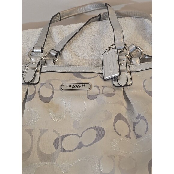 Coach Gallery Optic Silver Metalic Signature Tote Shoulder Handbag - Picture 4 of 12